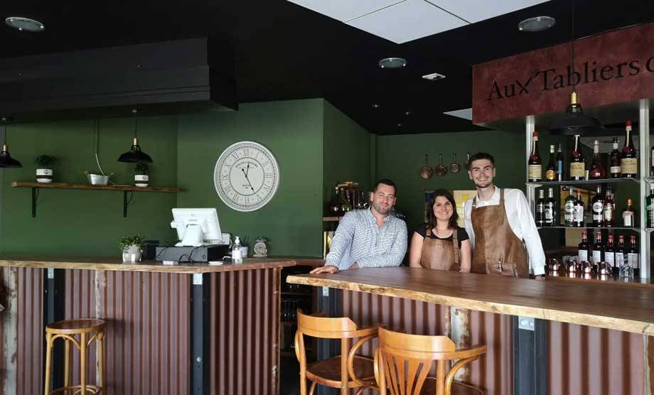 Restaurant Bord De Loire Les Ponts De Ce